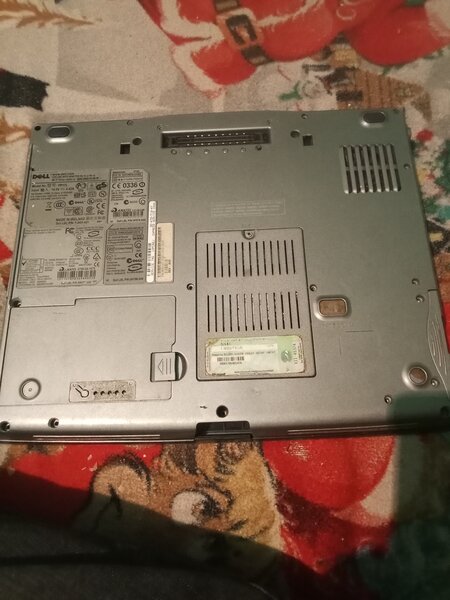 Laptop Dell Latitude D520 pentru piese